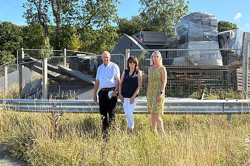 Richard, Jane and Erika at the Bedelands site