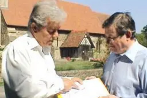 Robin Stevens with Mike Mackrory at Springfield Green