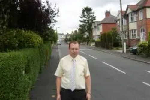 Cllr Stuart Bray on Linden Road
