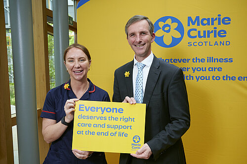 Liam McArthur MSP supporting hospice care