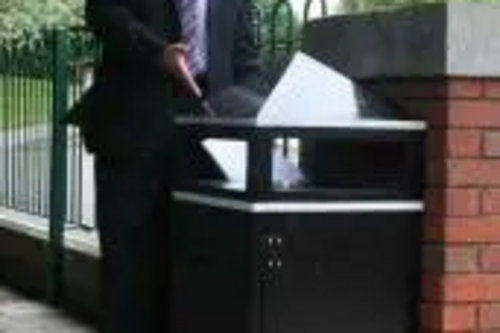 pyramid bin - Glaisdale Gdns