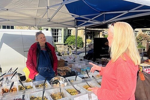 Roz at a market stall