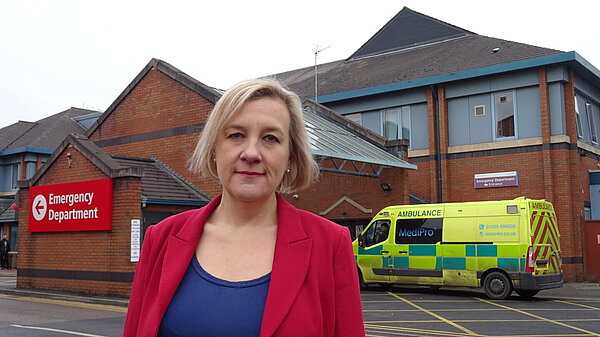 Lisa Smart MP at Stepping Hill Hospital