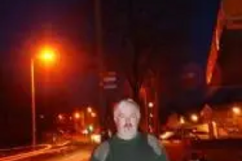 Cllr Royden under inoperative street lights