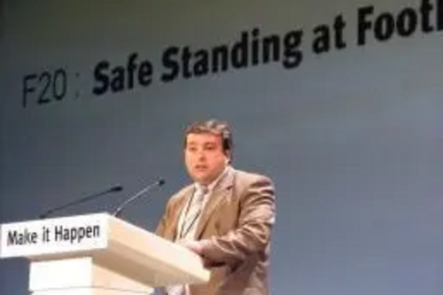 Ron Beadle addressing the Lib Dem 2008 autumn conference in Bournemouth
