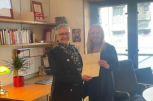 Sharon Scrivens presented with Early Day Motion by Roz Savage MP in Parliament