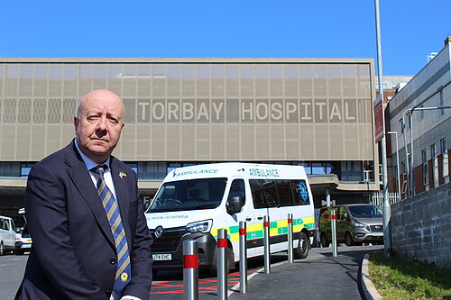 Steve outside Torbay Hospital 